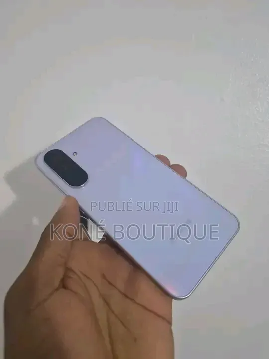 Nouveau Samsung Galaxy A36 128 GB Autre