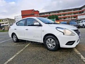 Nissan Sunny 2016 Blanc