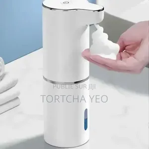 Il Te Suit Du Regard Et Te Donne Du Savon Automatiquement