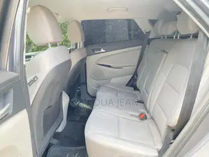 Hyundai Tucson 2021 Gris