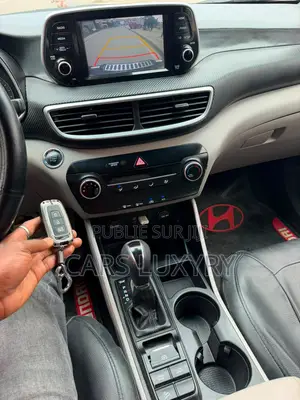 Hyundai Tucson SE 2021 Gris