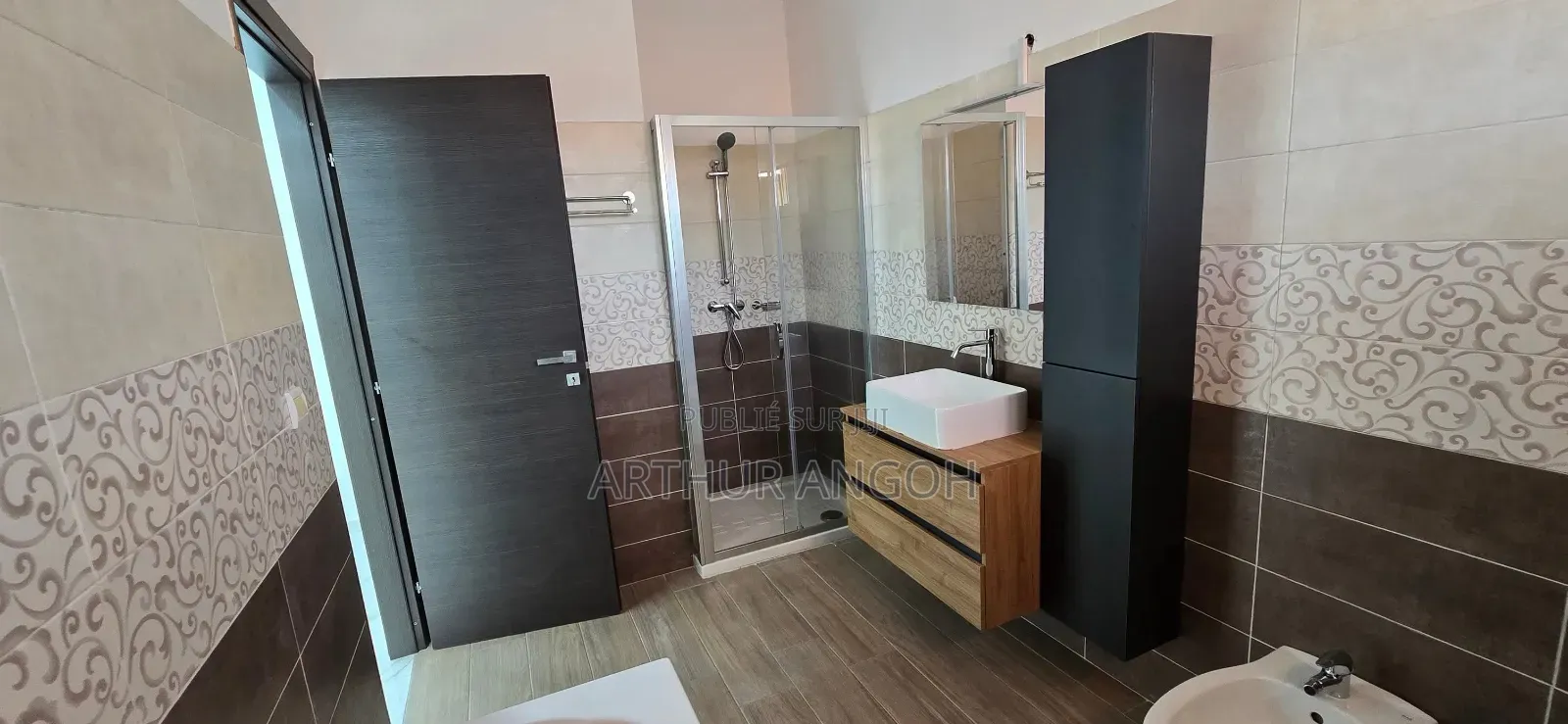 4chbre Villa dans Villa Duplex 5, Grand-Bassam à Louer
