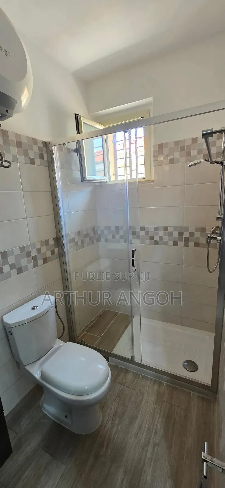 4chbre Villa dans Villa Duplex 5, Grand-Bassam à Louer