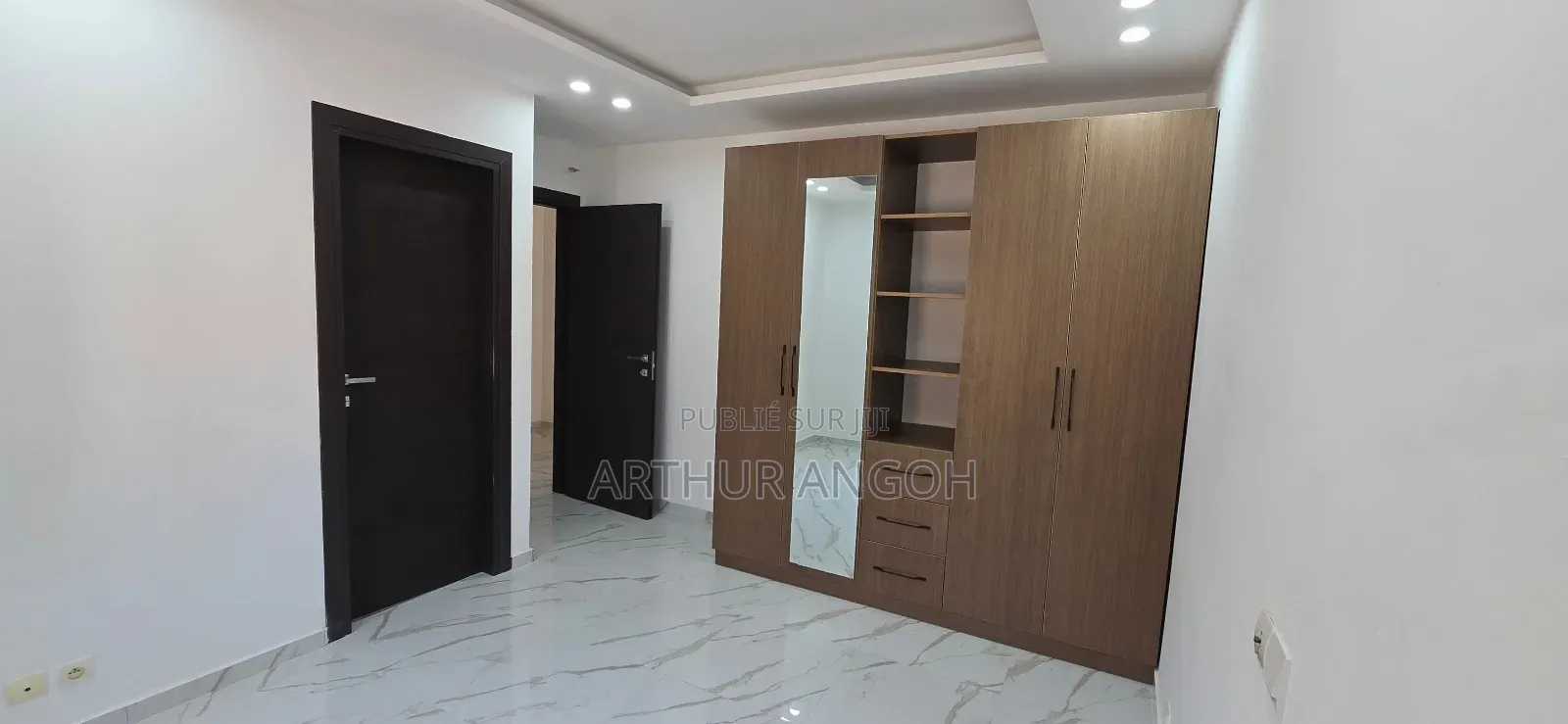4chbre Villa dans Villa Duplex 5, Grand-Bassam à Louer