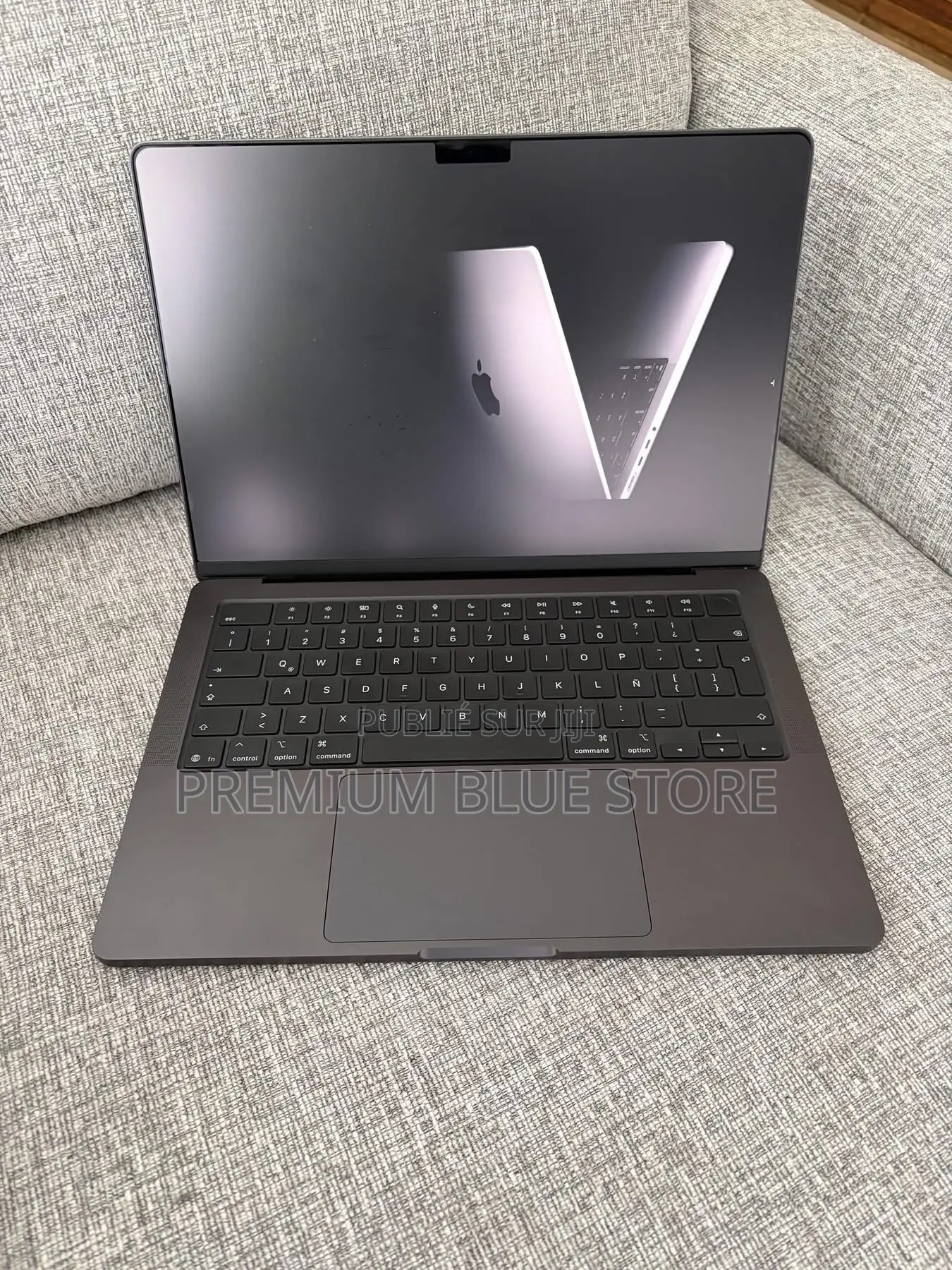 Nouveau Apple MacBook Pro 2026 M5 Pro 16GB Apple M5 SSD 512GB
