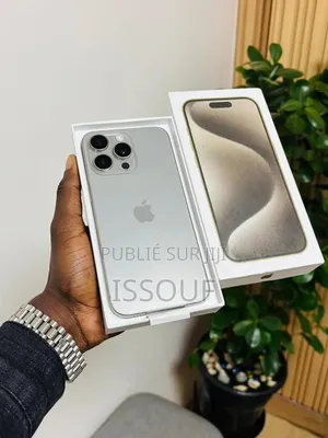 Nouveau Apple iPhone 15 Pro Max 512 GB Autre