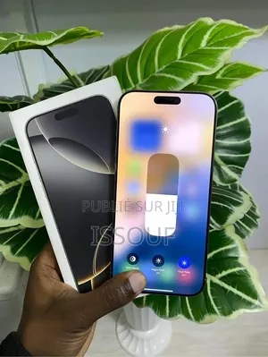 Nouveau Apple iPhone 16 Pro Max 512 GB Autre
