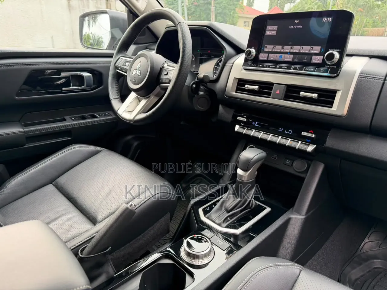 Mitsubishi Montero 2025 Gris