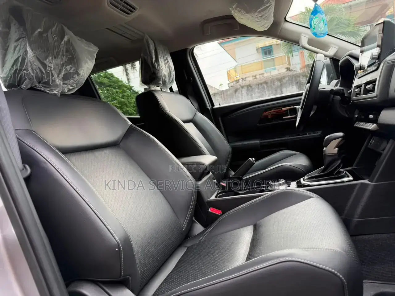 Mitsubishi Montero 2025 Gris