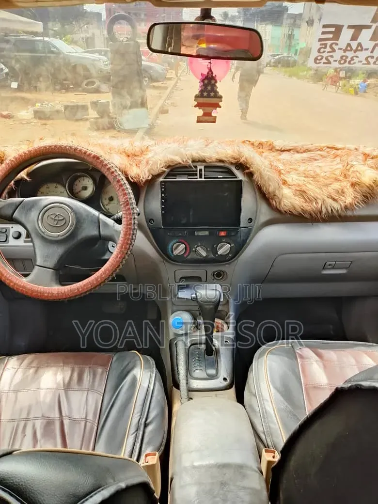 Toyota RAV4 Cabriolet 1998 Orange