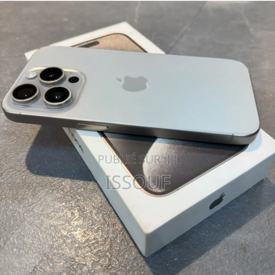 Nouveau Apple iPhone 15 Pro Max 512 GB Autre