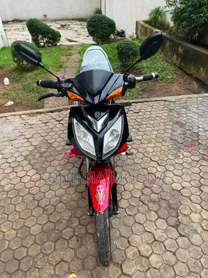 Nouveau KTM Duke 125 2024 Noir