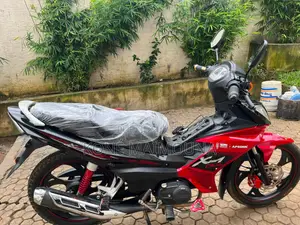 Nouveau KTM Duke 125 2024 Noir