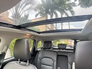 Suzuki Grand Vitara 2025 Gris