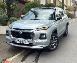 Suzuki Grand Vitara 2025 Gris