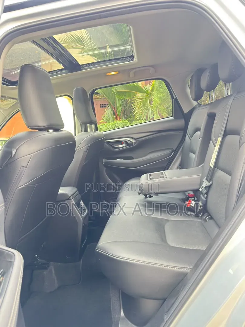 Suzuki Grand Vitara 2025 Gris