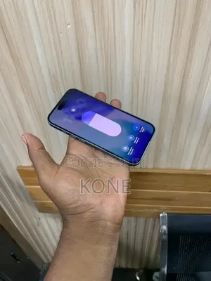 Nouveau Apple iPhone 16 128 GB Bleu