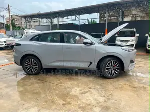 Nouveau Changan UNI-K 2.0 Petrol AWD 2025 Gris