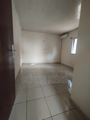 1chbre Studio dans Grâces Immobilier, Bingerville à Louer