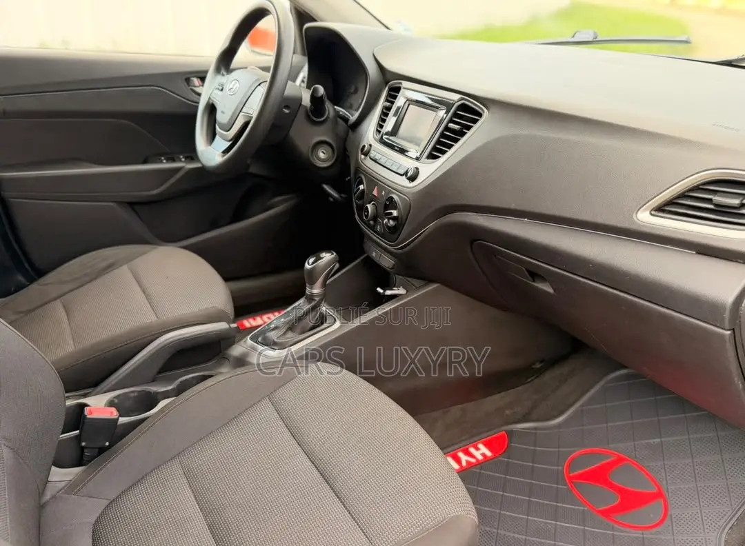 Hyundai Accent SE 2020 Bleu