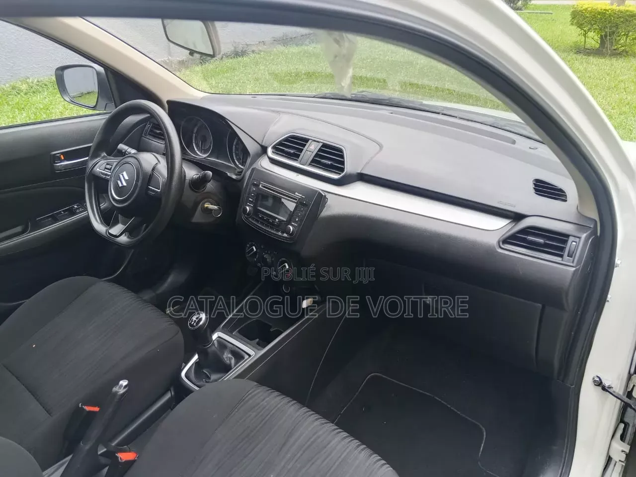 Suzuki Dzire 2023 Blanc