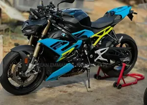 Nouveau Autre 2025 Bleu