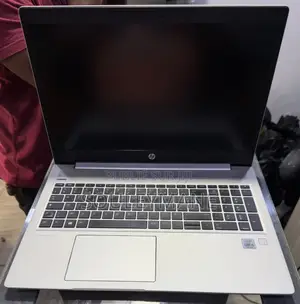 Ordinateur portable HP EliteBook 840 G5 16GB Intel Core i7 SSD 512GB