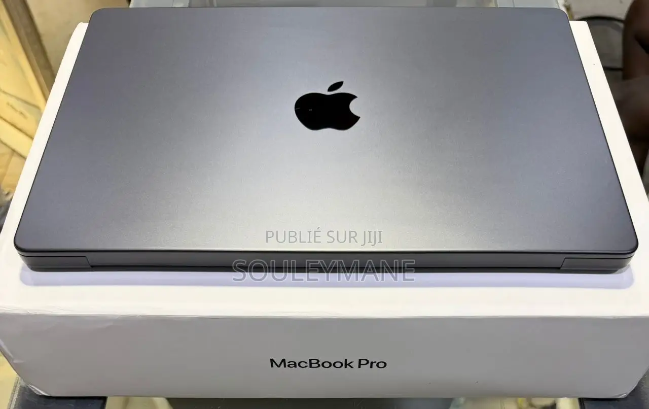 Apple MacBook Pro 2024 M4 16GB Apple M4 Pro SSD 512GB