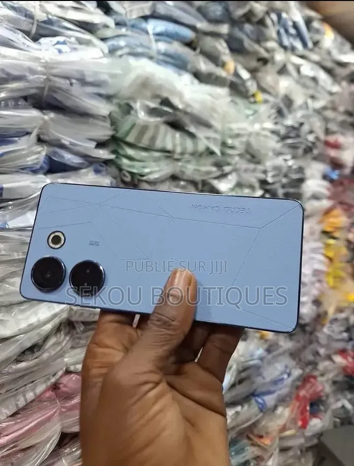Nouveau Tecno Camon 20 256 GB Bleu