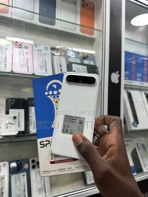 Nouveau Tecno Spark Slim 256 GB Blanc