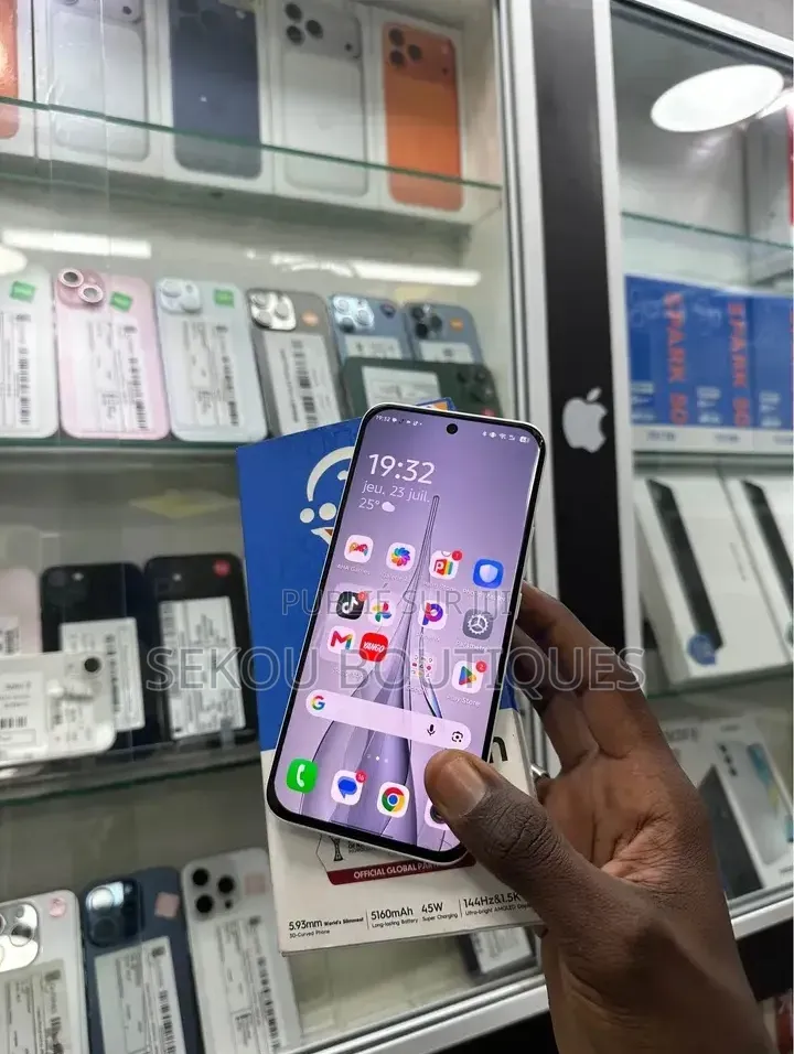 Nouveau Tecno Spark Slim 256 GB Blanc