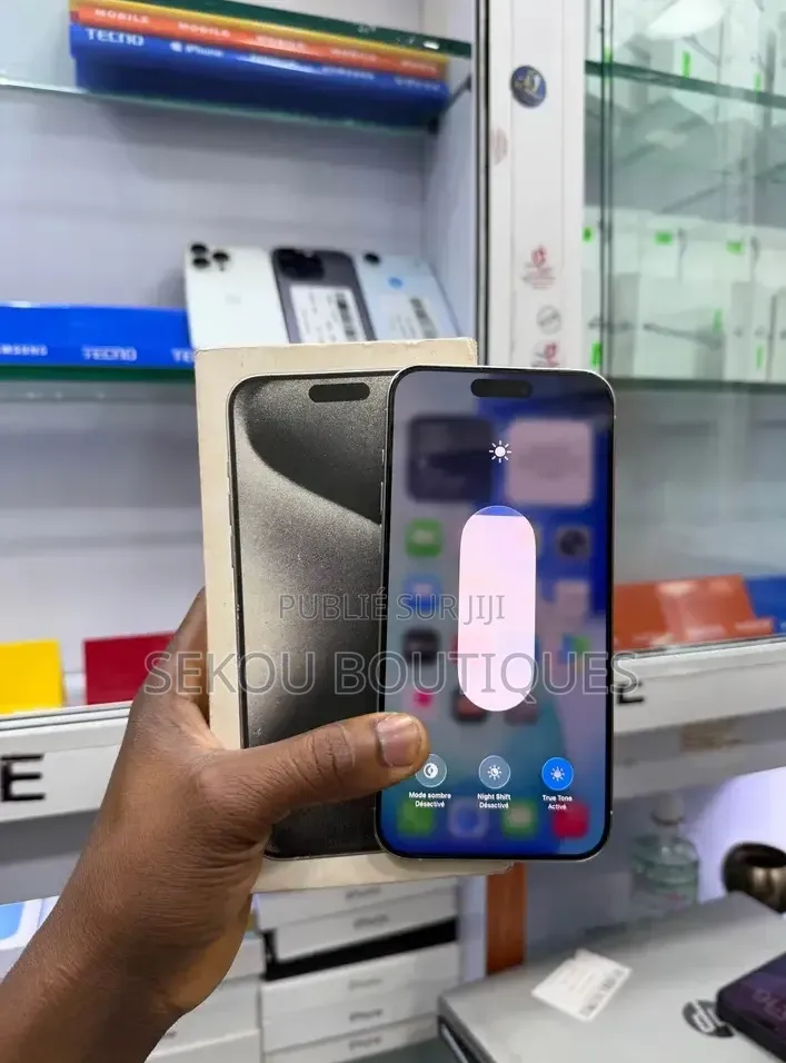 Nouveau Apple iPhone 15 Pro 512 GB Argenté