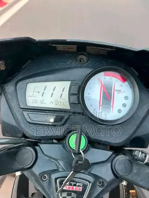 Nouveau TVS Apache 180 RTR 2022 Autre