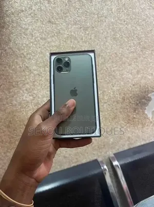 Nouveau Apple iPhone 11 Pro 256 GB Noir