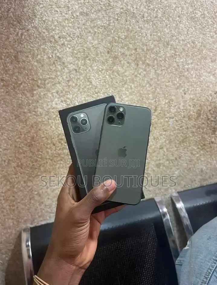 Nouveau Apple iPhone 11 Pro 256 GB Noir