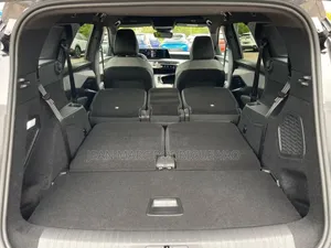 Nouveau Peugeot 5008 2025 Noir
