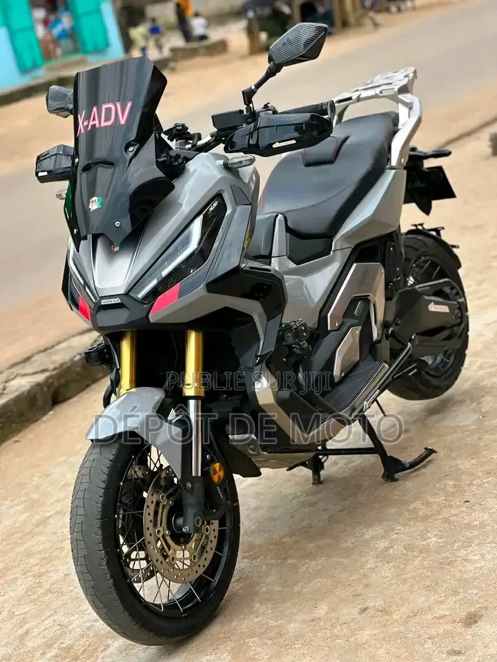 Nouveau Honda Autre 2023 Gris