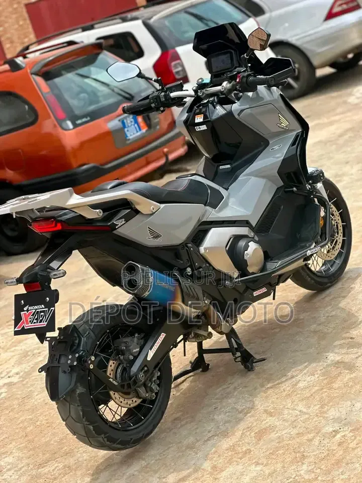 Nouveau Honda Autre 2023 Gris