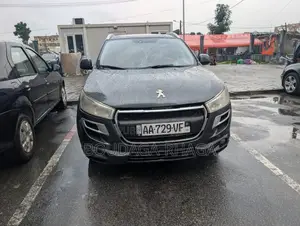 Peugeot 408 2016 Gris