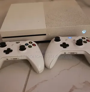 Xbox One S 