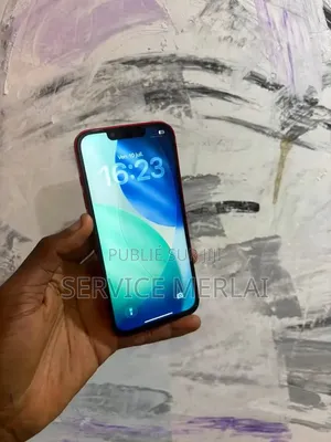 Apple iPhone 13 128 GB Autre