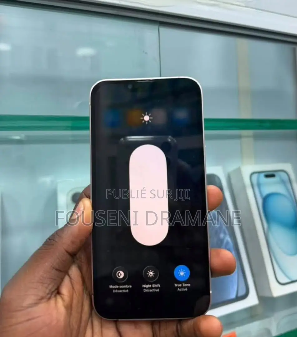 Nouveau Apple iPhone 13 128 GB Blanc