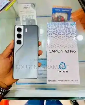 Nouveau Tecno Camon 40 Pro 4G 128 GB Bleu