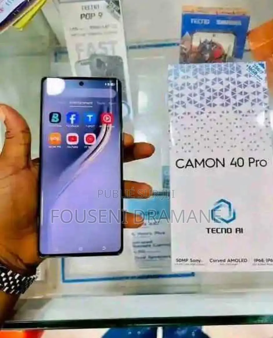 Nouveau Tecno Camon 40 Pro 4G 128 GB Bleu