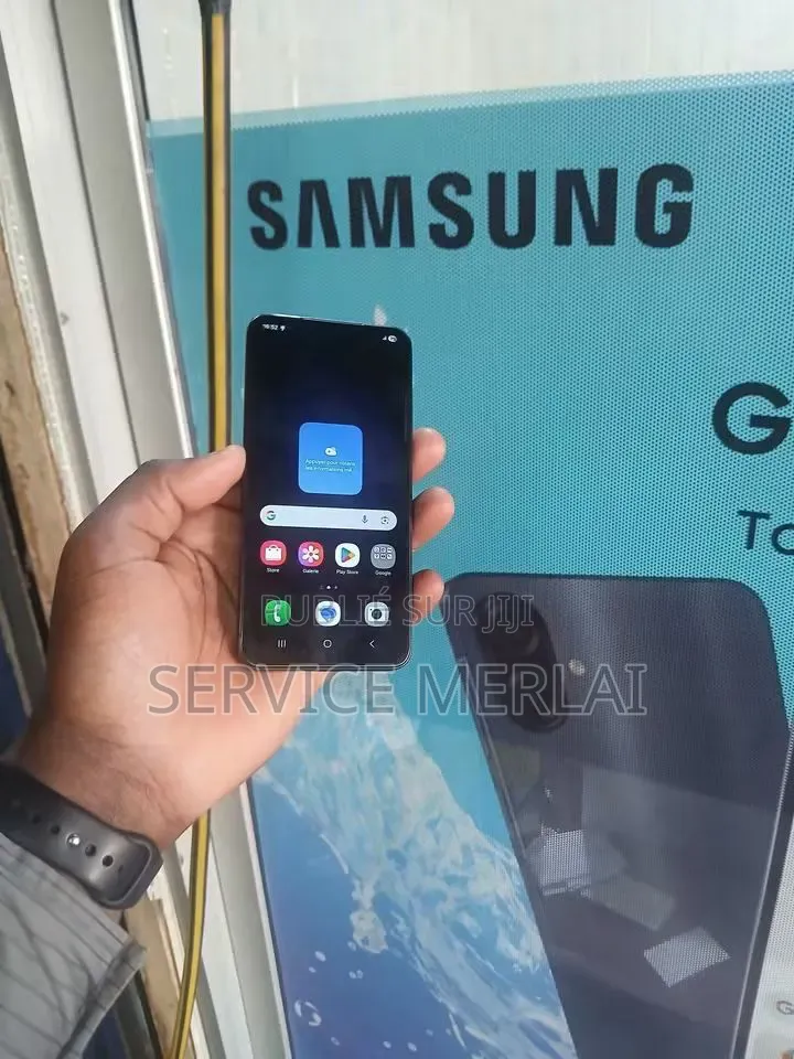 Samsung Galaxy S23 256 GB Autre