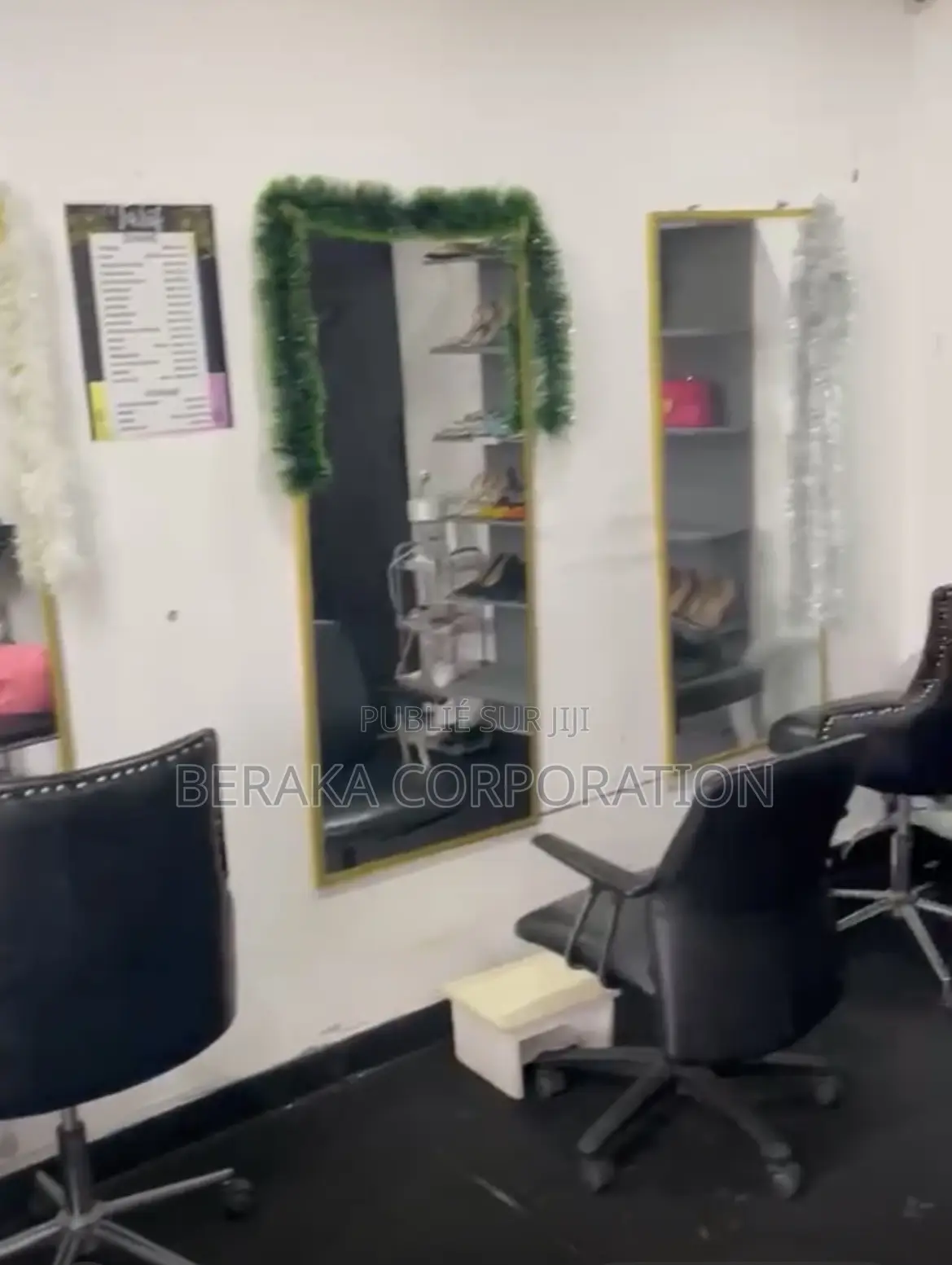 * À CÉDER – Salon De Coiffure Mixte (Hommes Femmes) –