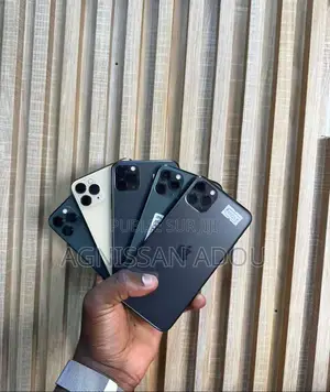 Nouveau Apple iPhone 11 Pro Max 256 GB Noir