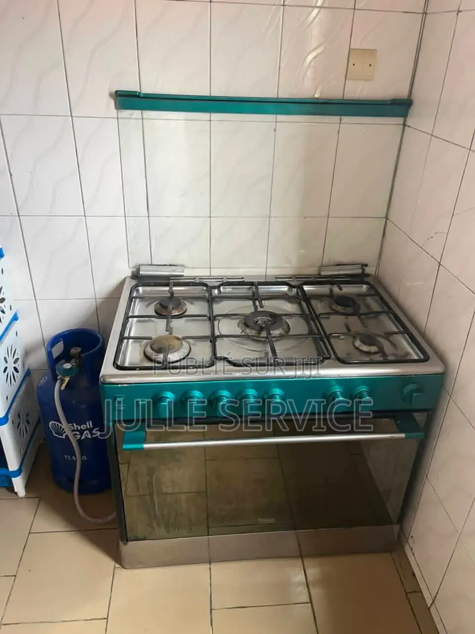 Gaziniere Et Gaz