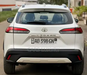 Toyota Corolla Cross 1.8 Petrol AWD 2022 Blanc