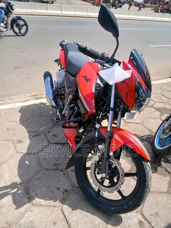 Nouveau TVS Apache 180 RTR 2022 Autre